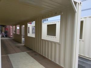 shipping-container-sidewalk-28